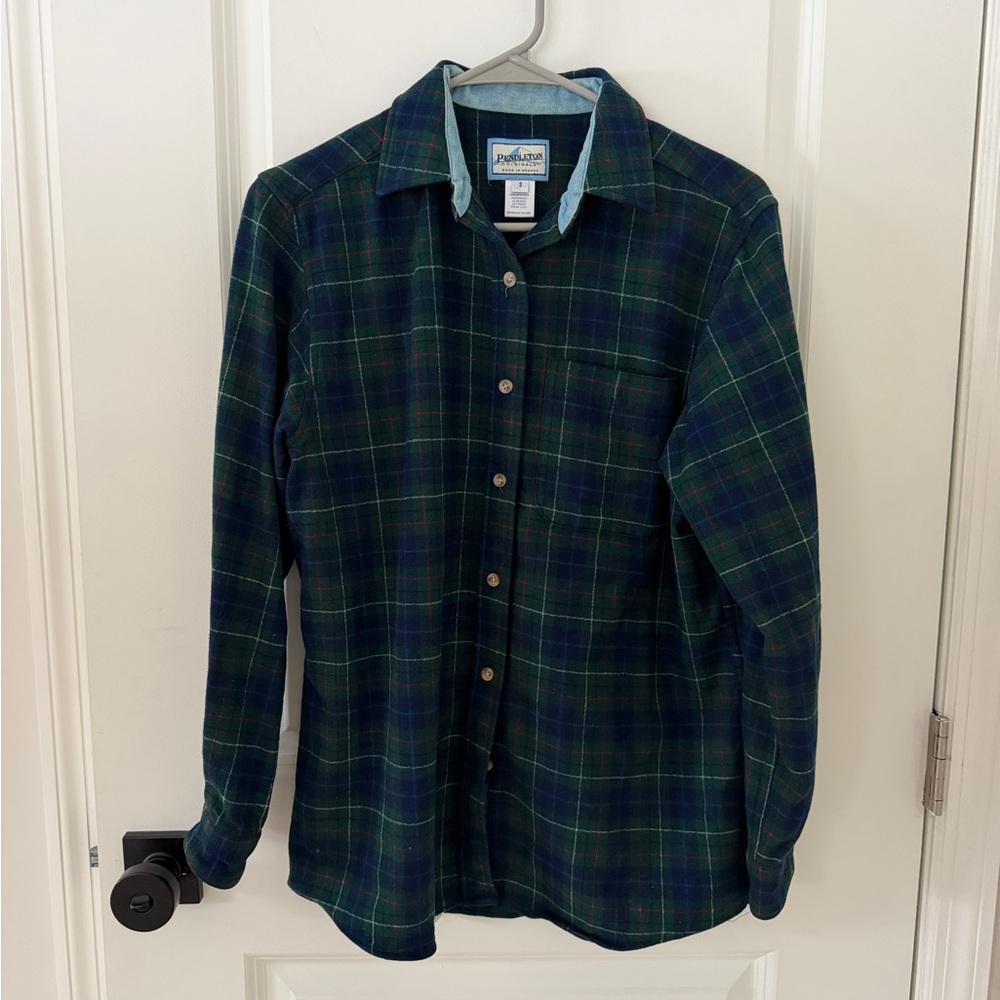 Pendleton Women’s Green 100% Wool Plaid Shirt